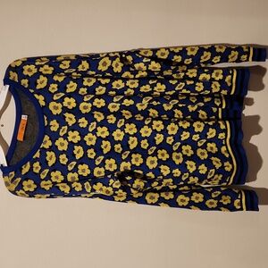 ❤️ ONE A SOFT FLORAL SWEATER TOP, MEDIUM